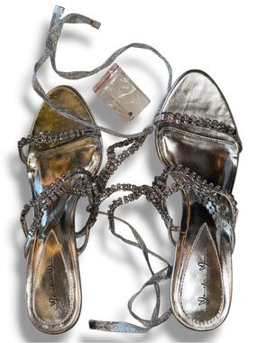 NIB Y2K Silver Rhinestone Strappy Lace-Up Stiletto Heels Size 10